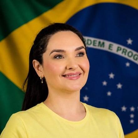Dra Tati Barra